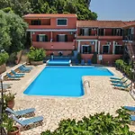 Apartment Arianna 12 *